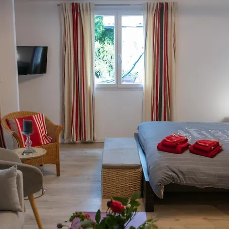 Bed & Breakfast Erreka Txikia